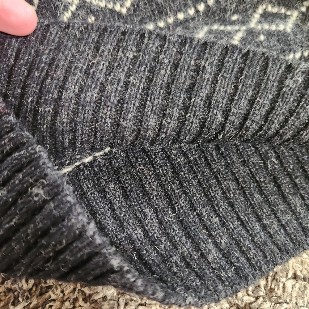 Vtg J G Hook Shetland Wool Black Cream Fair Isle Nordic Size 38 Small - Picture 13 of 16